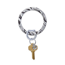 Load image into Gallery viewer, Oventure Big O® Key Ring - Tuxedo Snakeskin
