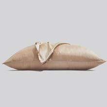 Load image into Gallery viewer, Satin Pillowcase (Standard) - Champagne
