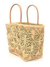Load image into Gallery viewer, Macramé Diamond Straw Basket Bag
