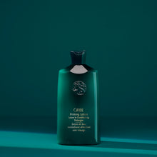 Load image into Gallery viewer, Oribe Priming Lotion Leave-In Conditioning Detangler
